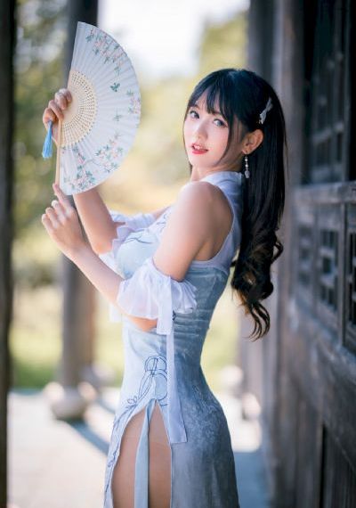 秘书被老板扒开双腿玩弄视频_4K神马影院手机在线