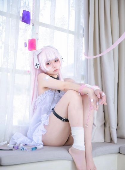 毛片黄色美女_国语版完整版