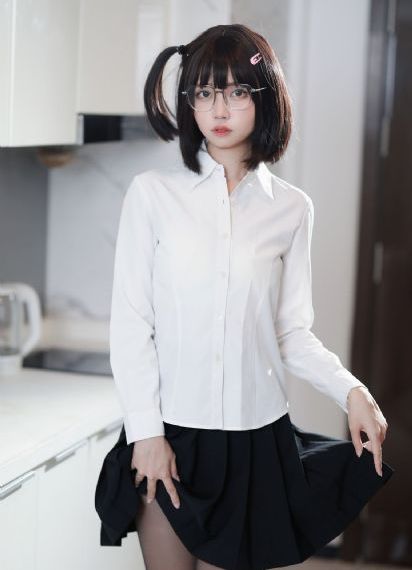 脱裤吧蓝导航福利亚洲国产_2022在线观看