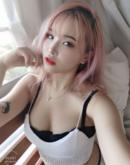 亚洲AV日韩AV奶水无码孕妇_蓝光高清在线