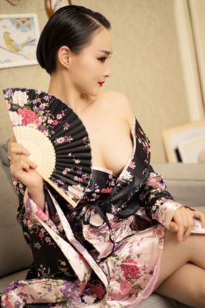 九九热视频精品在线播放_高清完整版观看