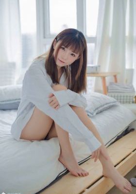 爽到翻白眼吐舌头_720高清完整版播放