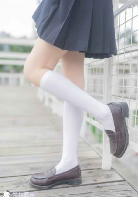 《女教师3》在线播放_国产剧超清免费观看