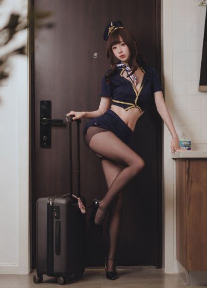 东北那个男的带个大皮帽子的视频_DVD电影免费在线