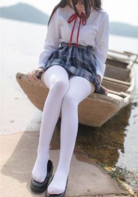 国产丝袜人妖在线_4K在线观看